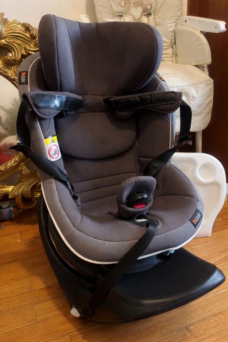 Cadeira Auto BeSafe iZi Twist i-Size com redutor + espelho