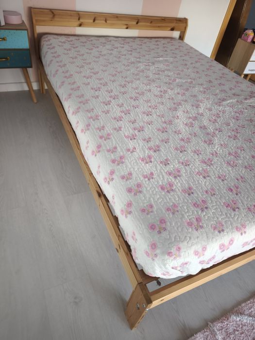 Estrutura de Cama com estrado, pinho, 140x200