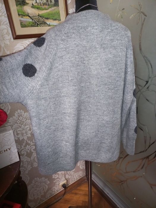 Чудовий джемпер, світерок! Розмір  62-66!