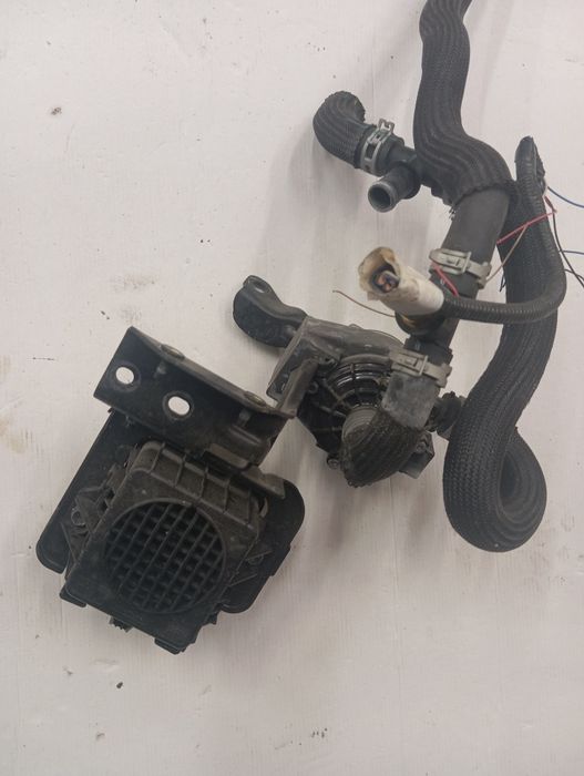 Pompka głośnik węże  x-trail t33 e-power 1.5