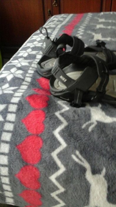 Sandalki nike