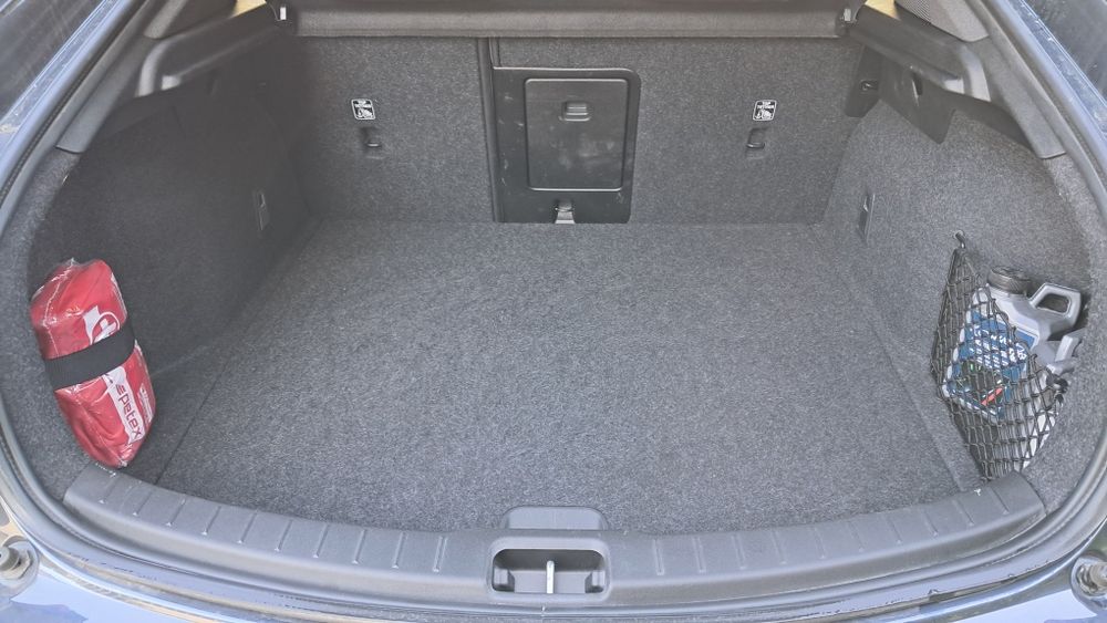 POLESTAR 2 Volvo Європа 64kWh, 165kW