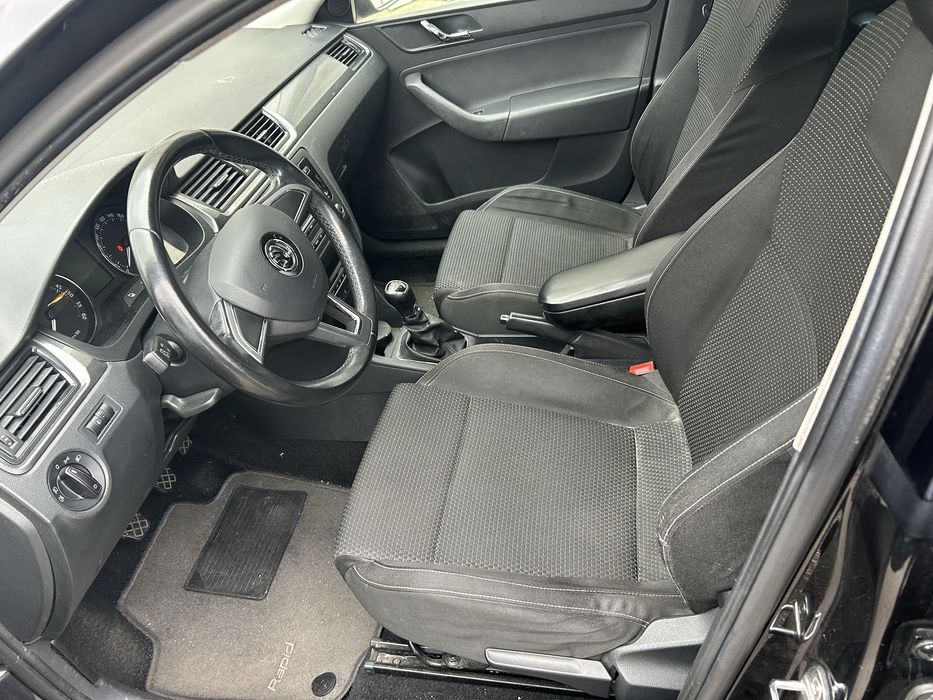 Skoda Rapid Spaceback 1.6Tdi 90cv - c/107.000kms