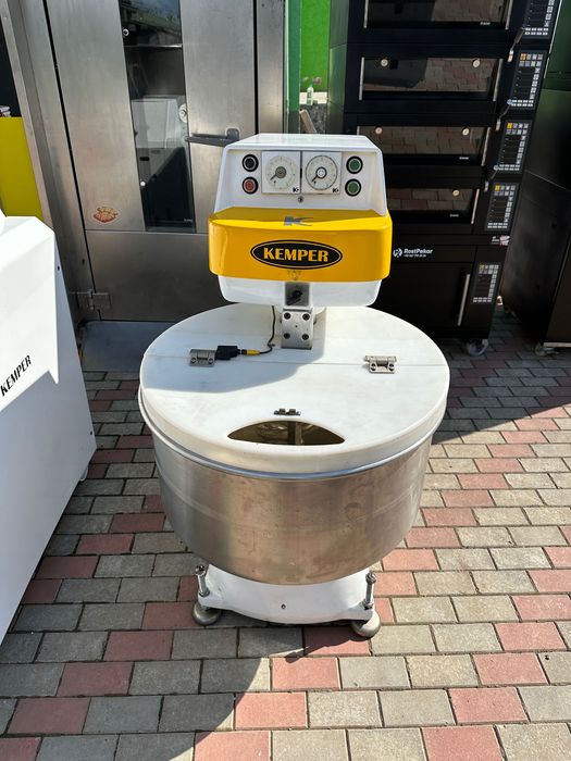 Спиральный тестомес с отсекателем для пекарни Kemper Sp75 NEU тістоміс