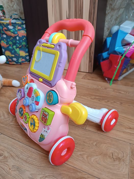 Ходунки , лучший помошник для Вашего ребенка