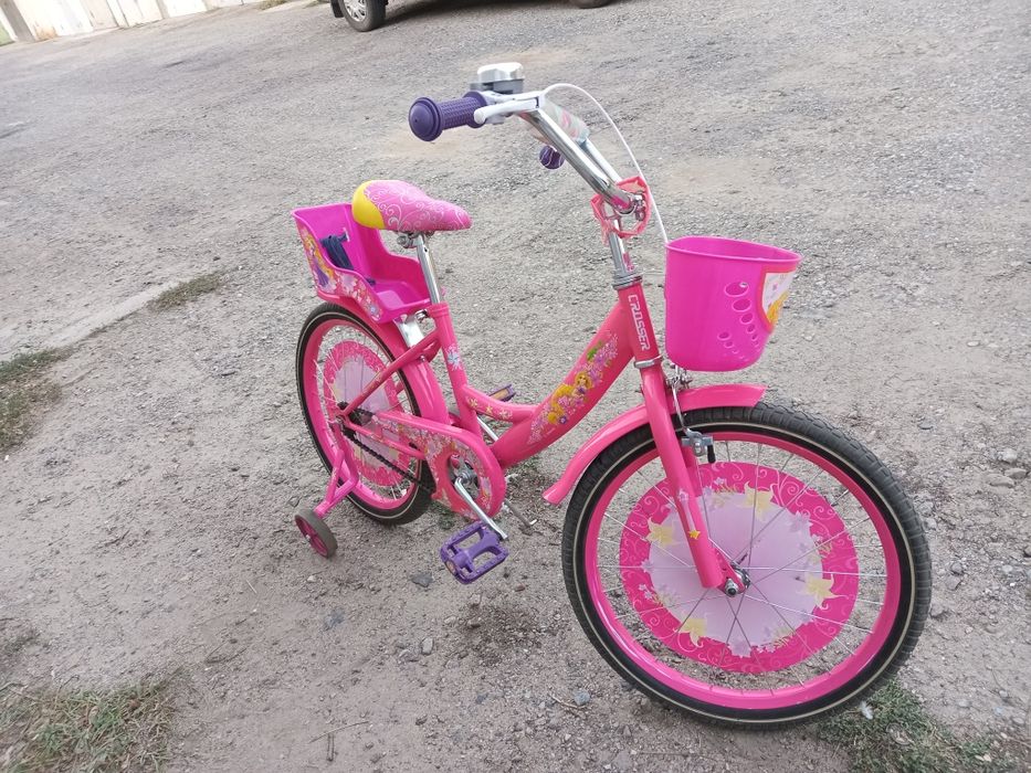 Дитячий велосипед для дівчинки
