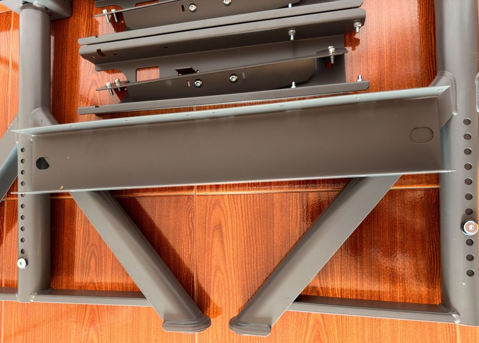Estrutura inferior/pernas IDÅSEN para secretária IKEA