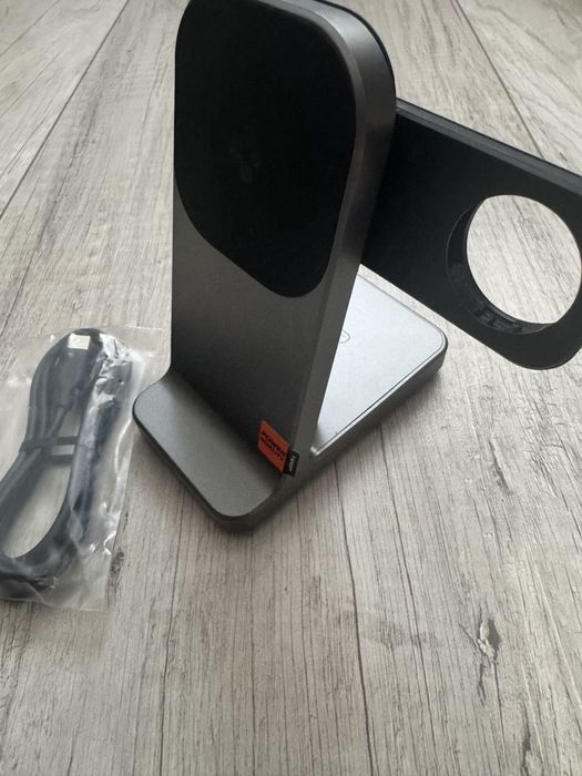 Бездротова зарядна станція Spigen OneTap Pro 3 (S318W)