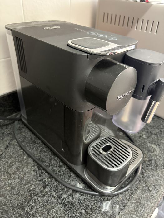 Maquina delonghi Nespresso