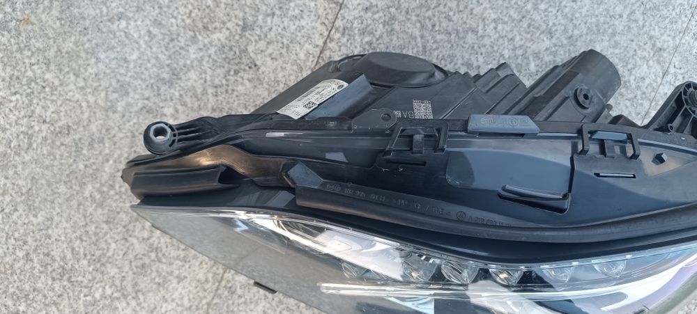 Farol Mercedes w212 Led Ils