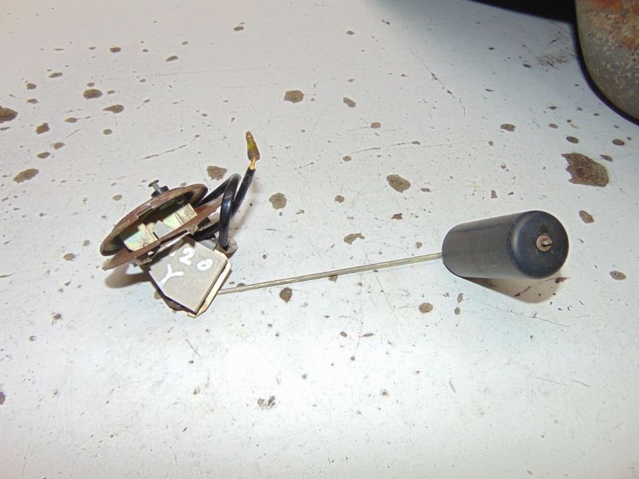 Datsun 120y carrinha depósito de gasolina