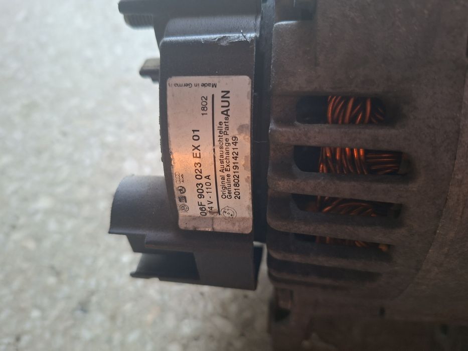 Alternator VW caddy III golf v 2.0 sdi