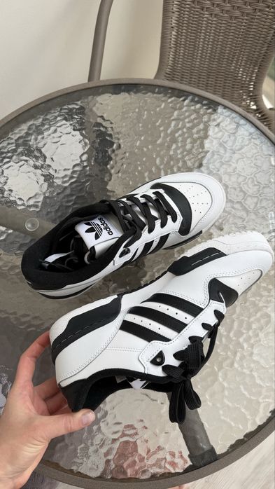 Кроссовки Adidas мужские