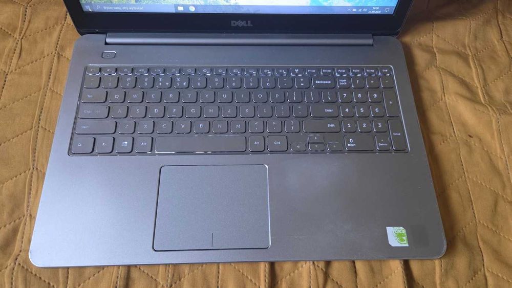 Dell Inspiron 15, 15,6", i5. GeForce750M, Ram 8Gb, SSD 128Gb
