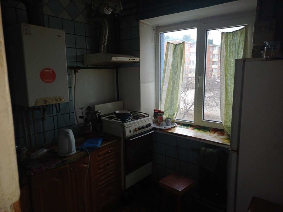 Здам в оренду 3 кімн. квартиру Терешки 2 поверх цегл. будинок авт.опал