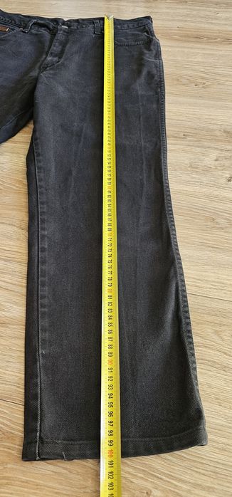 Wrangler spodnie męskie dżinsowe rozmiar W37 L30 używane