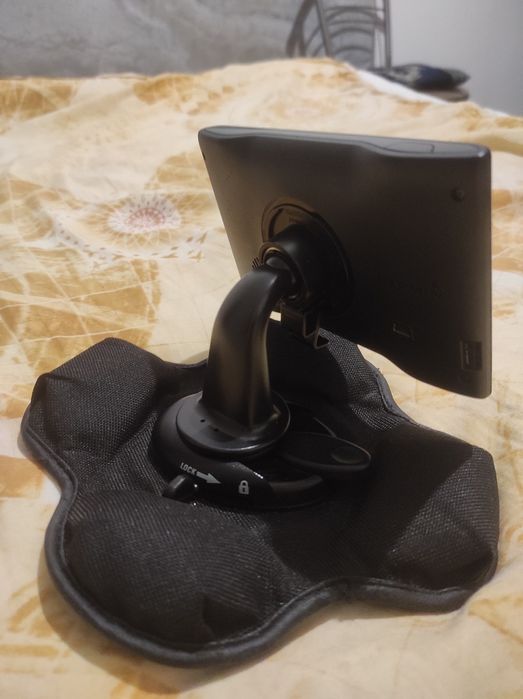 Навігатор GARMIN 145-01615-10