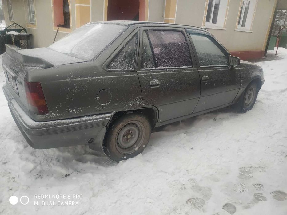 Продам Опель кадет