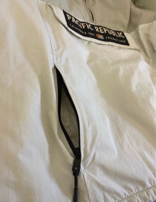 Kispo/casaco Pacific Republic