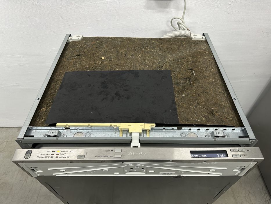 Посудомийна машина Miele G6360 SCVi  81см