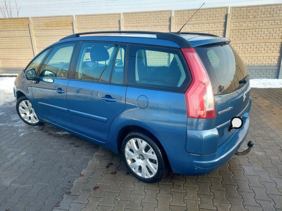 WYNAJEM samochodów wypożyczalnia aut RENT A CAR VANY osobowe SUVY