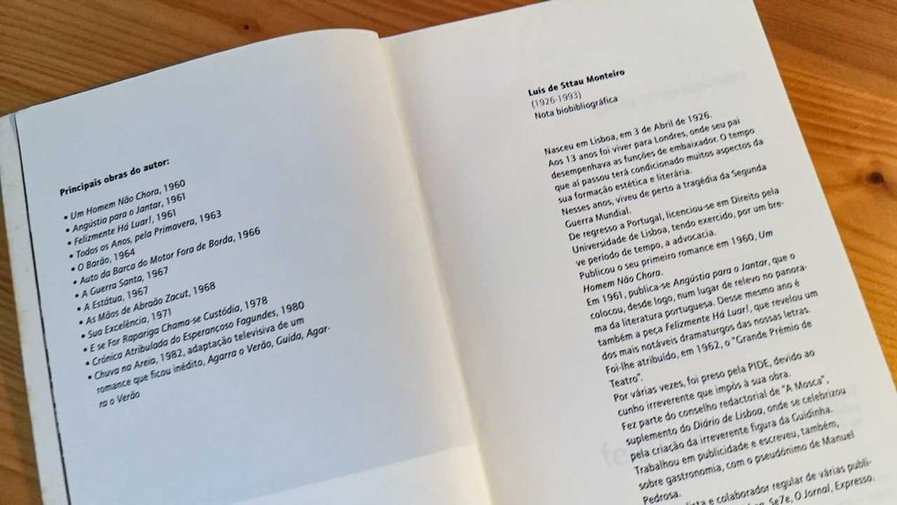 Felizmente há Luar - Livro