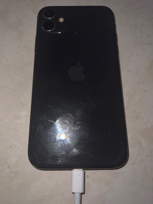 iPhone 11 64gb usado