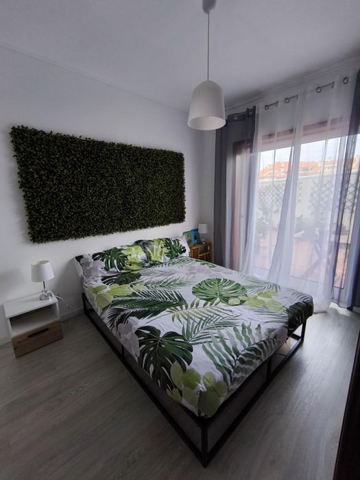 Quarto em T2 para arrendar em Aveiro