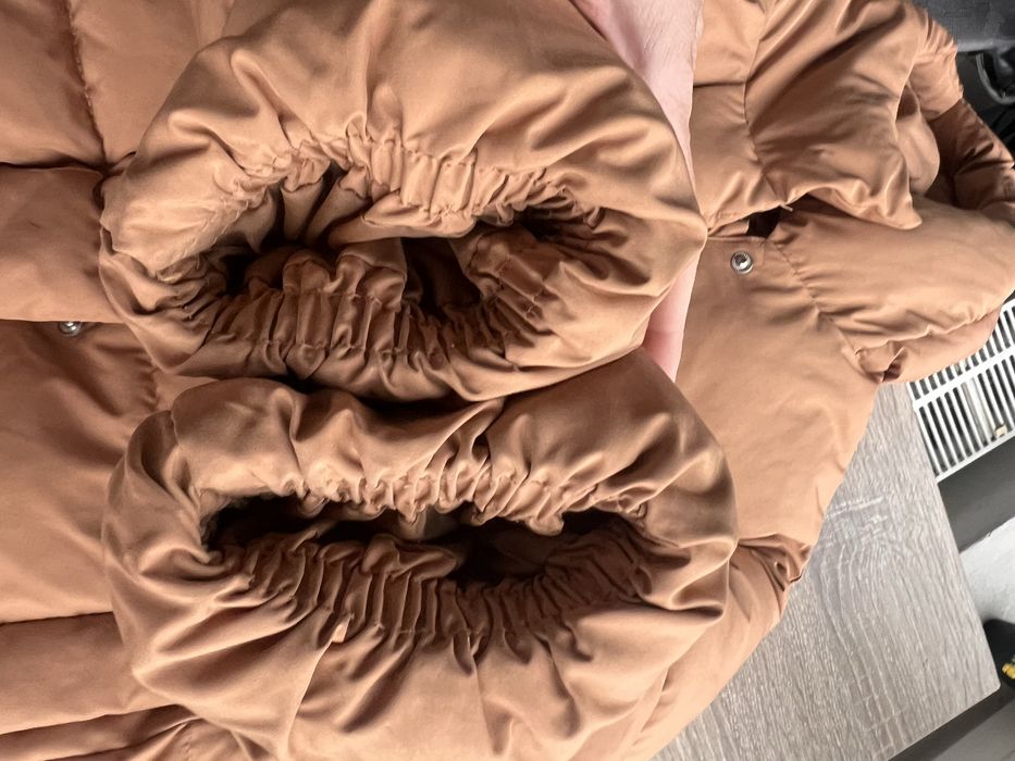 Зимова куртка Zara