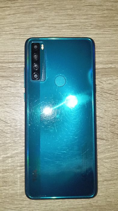 Telefon tcl 20se