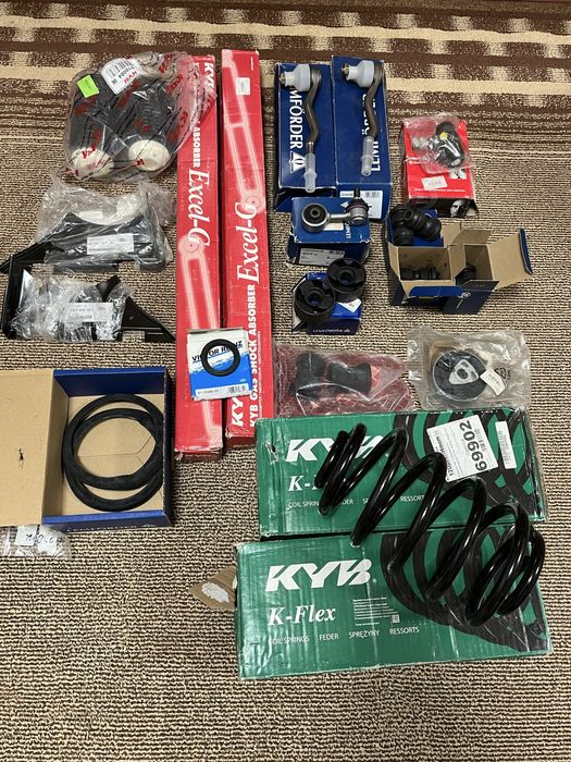 Запчастини до BMW E30