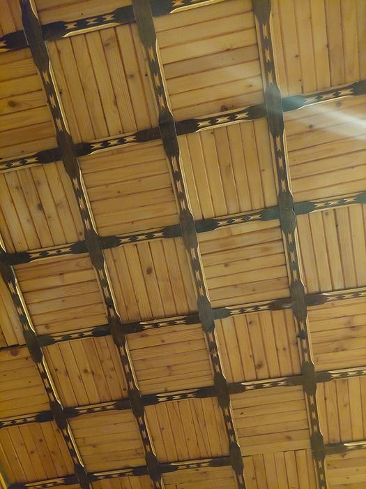 Kasetony, boazeria rzeźbiona