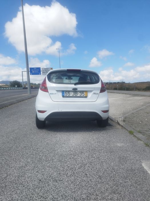 Ford Fiesta — fotografia 4