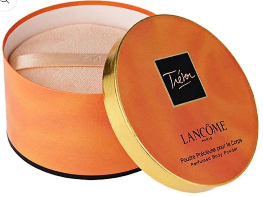Пудра  парфюмированая для тела  LANCOME Paris Tresor