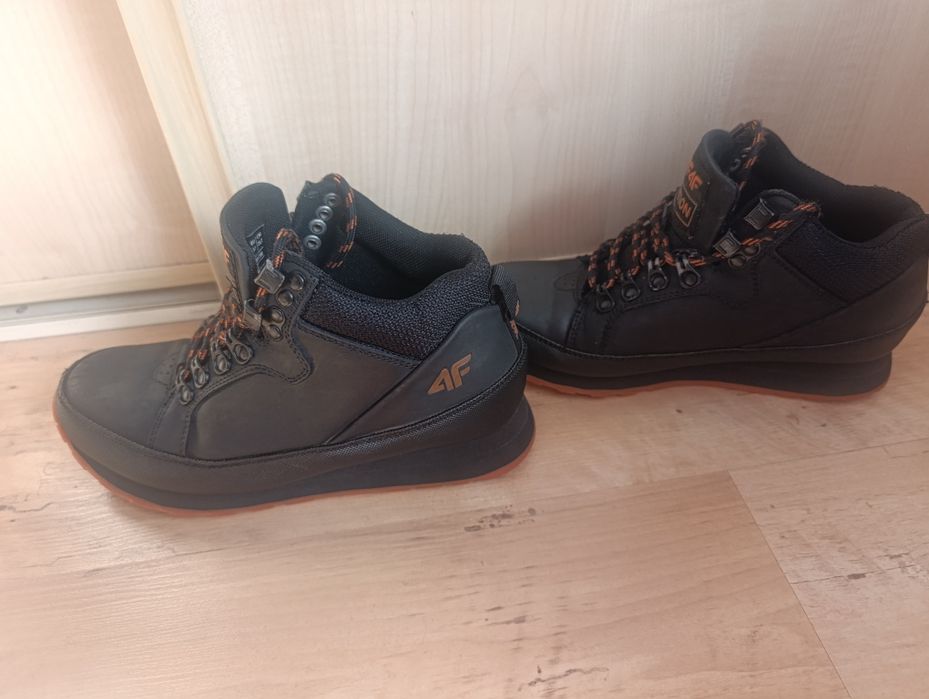 Sprzedam buty 4f