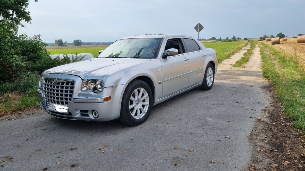 Chrysler 300c 3.0 cdr zamiana  BMW E81,E82,E90,E92 ,Bravo 2.0jtd