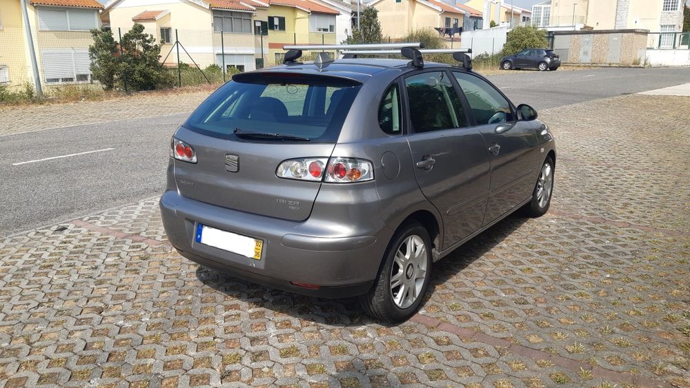 Troca de carrinha por carro. Ler anúncio!