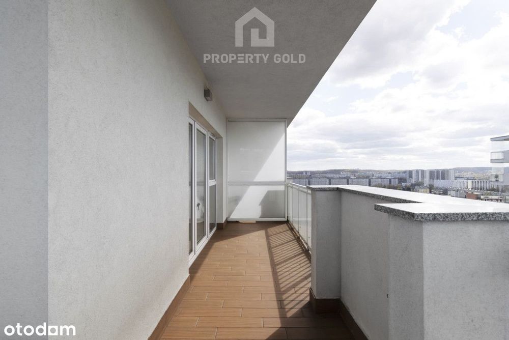 Przestronny apartament z widokiem na zatokę
