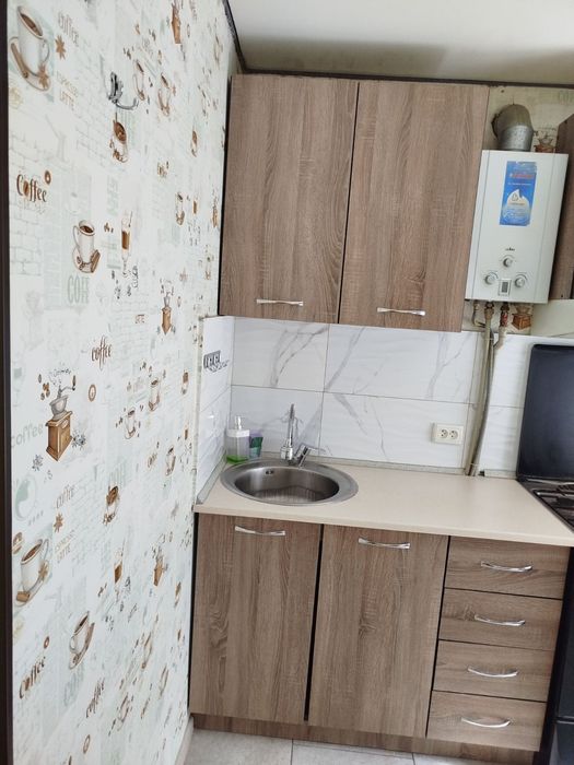 Здам 2 х. кім. в центрі міста.