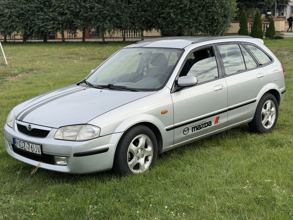 Mazda 323