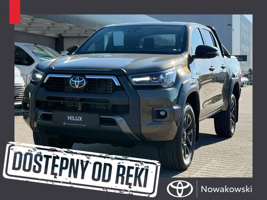 Toyota Hilux  Invincible | 2.8 d4d 204KM AT6 | HAK |