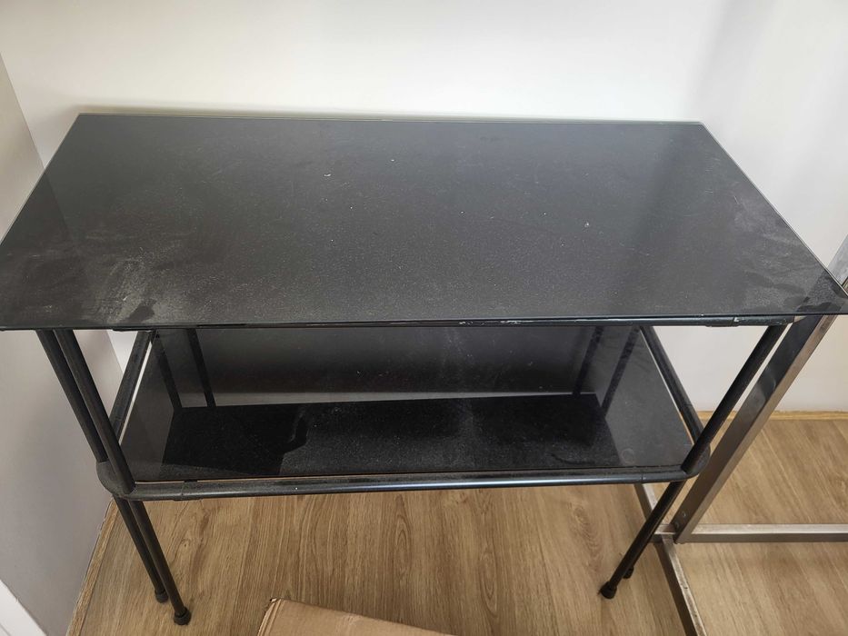 Black Glass Table64585827840641121
