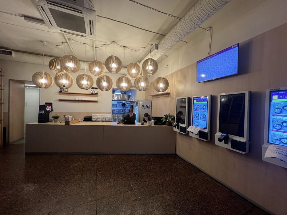 Оренда фасад центр Києва  Олімпійська під кафе ресторан магазин банк