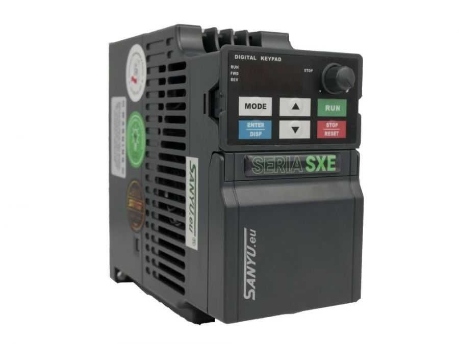 Falownik SANYU SXE0015T2B (P: 0,75KW, U: 1X230V, I: 7,0A)