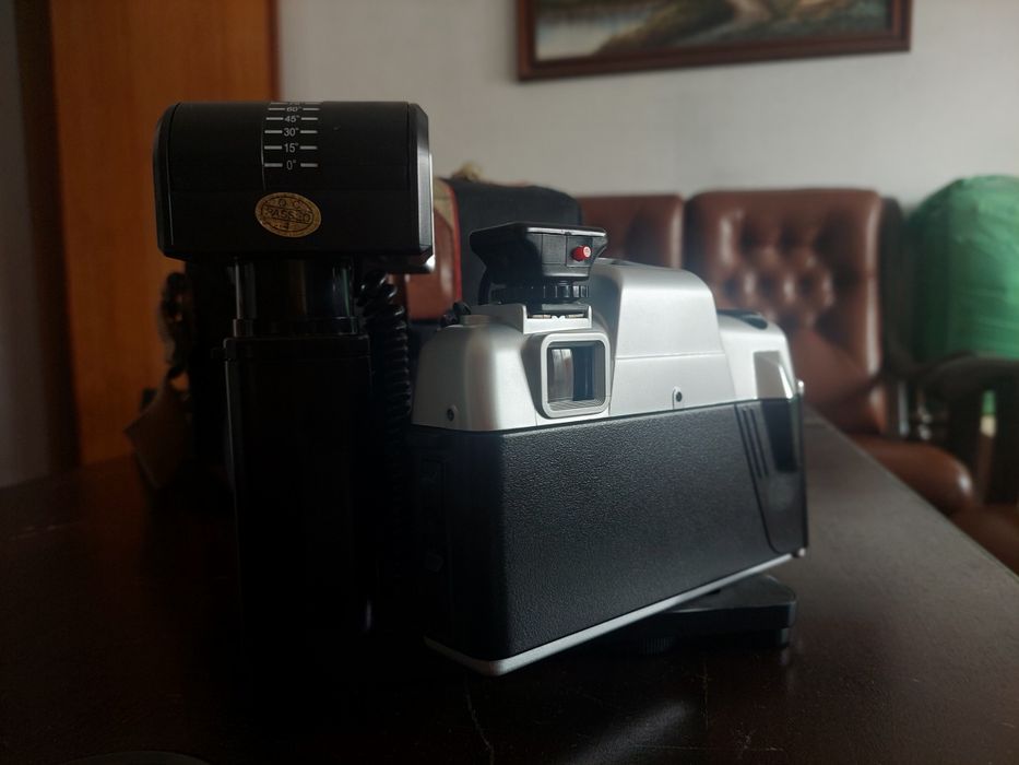 Máquina Fotográfica Olympia NK4040 com Flash