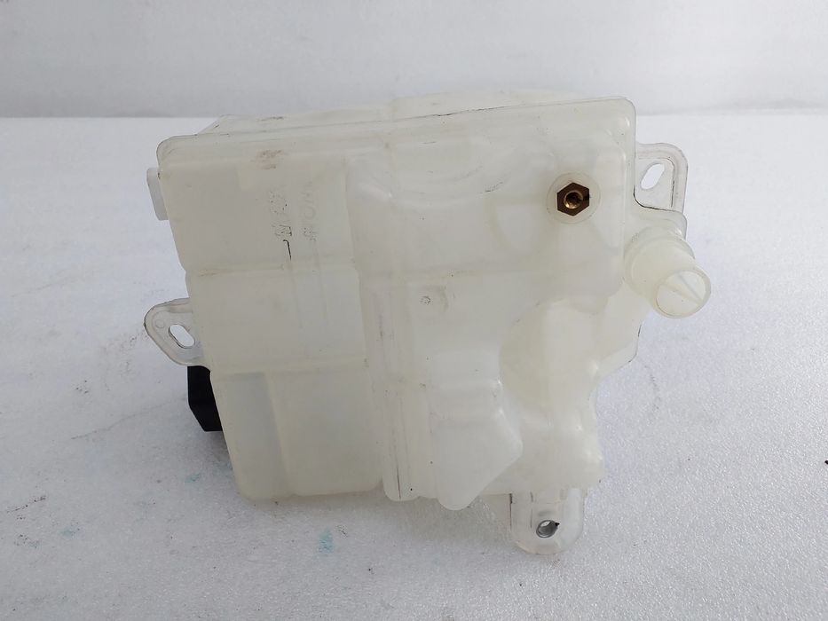 Reservatório / depósito da água / líquido de refrigeração TESLA Model