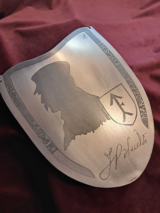 ryngraf pamiątkowy Józef Piłsudski herb KOŚCIESZA do szabel, unikat