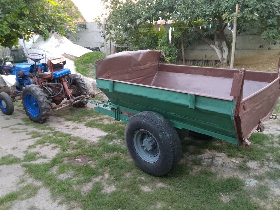 Продам саморобний трактор з прицепом-самоскид.