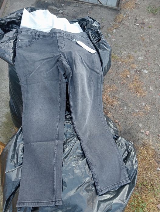 Nowe spodnie ciążowe