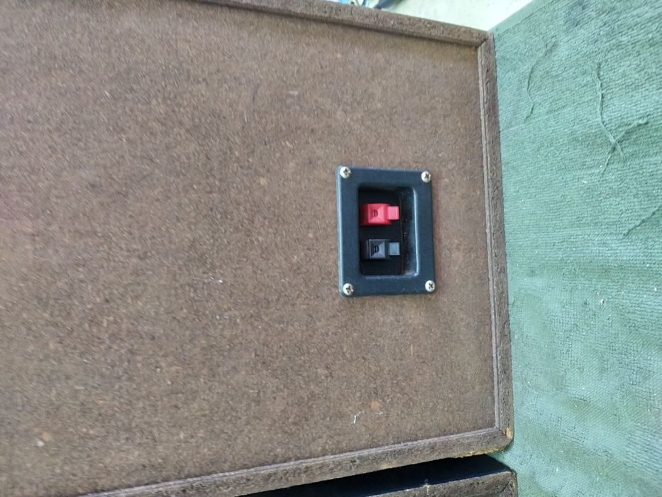 Vendo Colunas de Som sem autofalantes